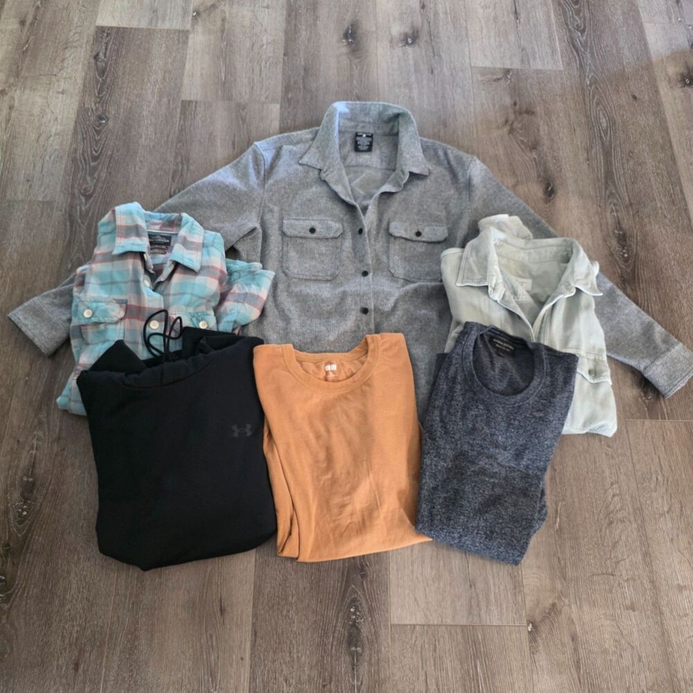 Lot Of 6 True Classic AE Under Armor Banana Republic Mens XL Shirts Button front